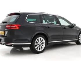 Volkswagen Passat thumbnail 7