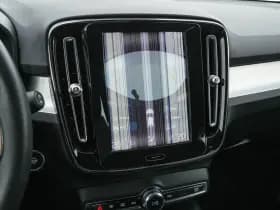 Volvo Xc40 thumbnail 16