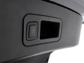 Tesla Model s thumbnail 26