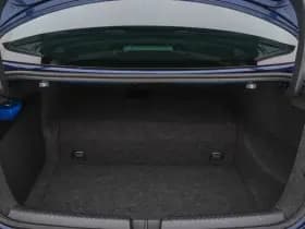 Volkswagen Jetta thumbnail 11