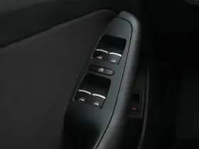 Volkswagen Jetta thumbnail 21