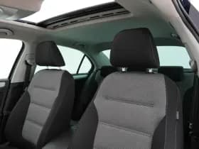 Volkswagen Jetta thumbnail 23