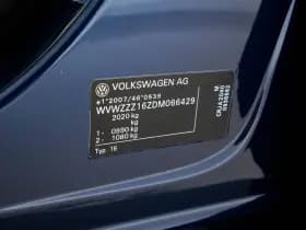 Volkswagen Jetta thumbnail 37