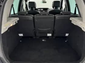 Renault Scenic thumbnail 12