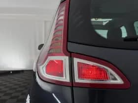 Renault Scenic thumbnail 28