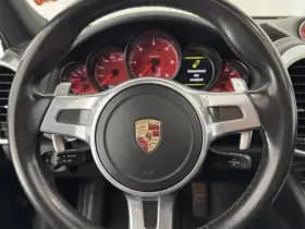 Porsche Cayenne thumbnail 18