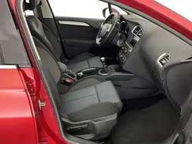 Citroen C4 thumbnail 8