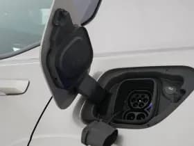 Polestar 2 thumbnail 35