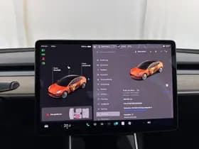 Tesla Model 3 thumbnail 23