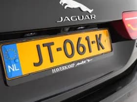 Jaguar Xe thumbnail 24