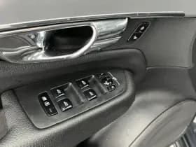 Volvo Xc90 thumbnail 25