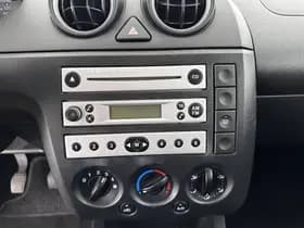 Ford Fiesta thumbnail 13