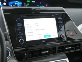 Toyota Mirai thumbnail 16