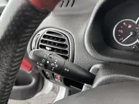 Peugeot 206 thumbnail 18