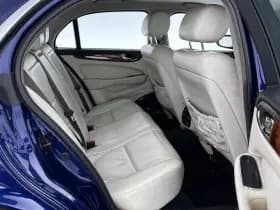 Jaguar Xj thumbnail 10