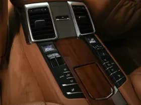 Porsche Panamera thumbnail 26