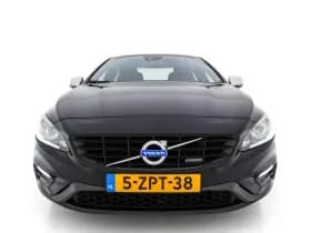 Volvo S60 thumbnail 3