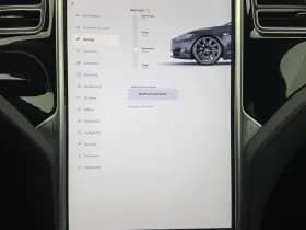 Tesla Model s thumbnail 19