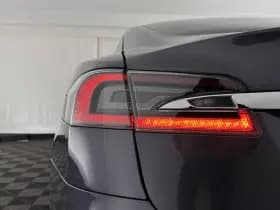 Tesla Model s thumbnail 33