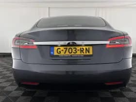 Tesla Model s thumbnail 6