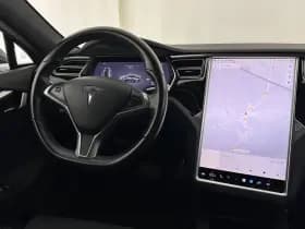 Tesla Model s thumbnail 8