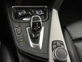 Bmw 3 serie thumbnail 17