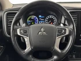 Mitsubishi Outlander thumbnail 20