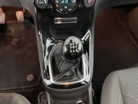 Ford Fiesta thumbnail 16
