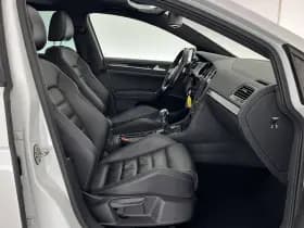 Volkswagen Golf thumbnail 13