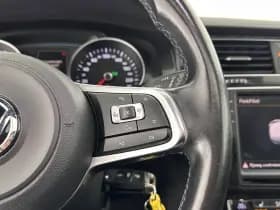 Volkswagen Golf thumbnail 19