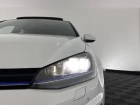 Volkswagen Golf thumbnail 27