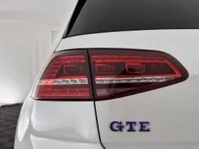 Volkswagen Golf thumbnail 28