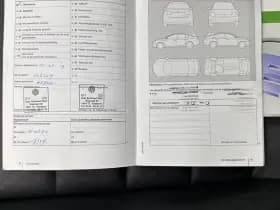 Volkswagen Golf thumbnail 37