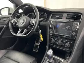 Volkswagen Golf thumbnail 8