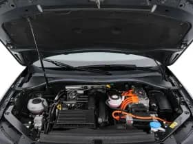 Volkswagen Tiguan thumbnail 38