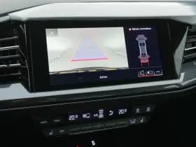 Audi Q4 sportback e tron thumbnail 16