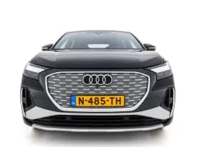Audi Q4 sportback e tron thumbnail 3