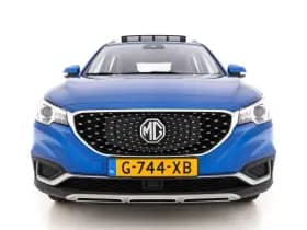 Mg Zs ev thumbnail 3