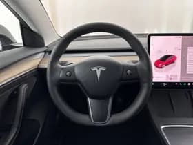 Tesla Model 3 thumbnail 23