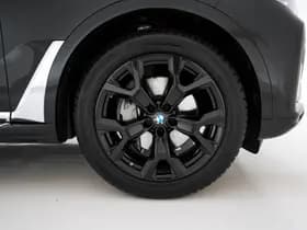 BMW X7 thumbnail 50