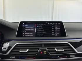 BMW 7-Serie thumbnail 14