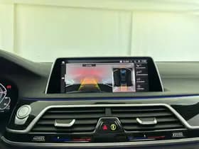 BMW 7-Serie thumbnail 16