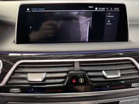 BMW 7-Serie thumbnail 17