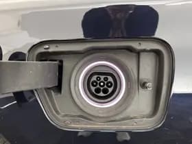 BMW 7-Serie thumbnail 33