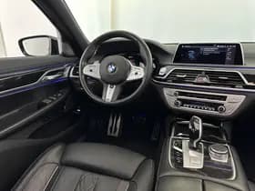 BMW 7-Serie thumbnail 8