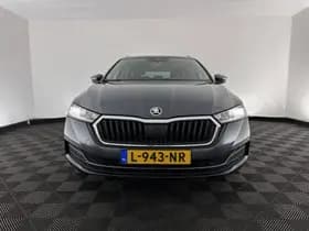 Skoda Octavia thumbnail 3