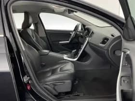 Volvo V60 thumbnail 12