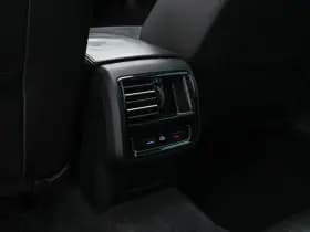 Volkswagen Passat thumbnail 23