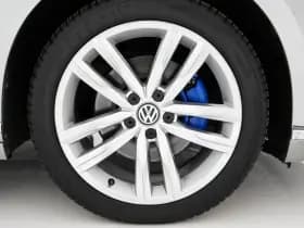 Volkswagen Passat thumbnail 26