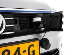 Volkswagen Passat thumbnail 28